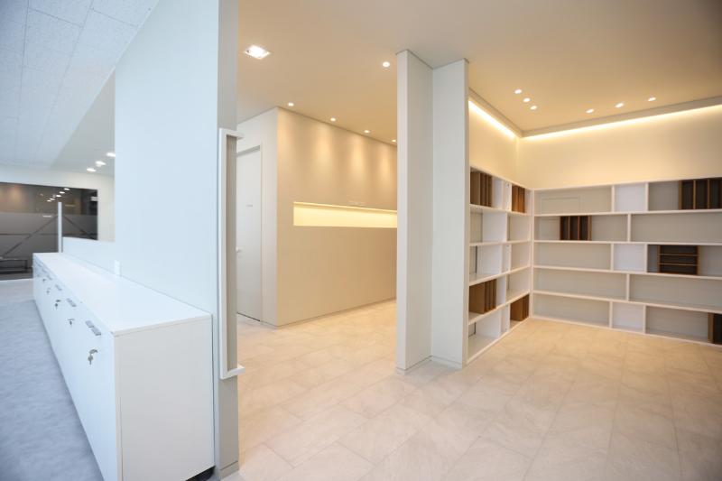 简约美学，办公空间新定义-9