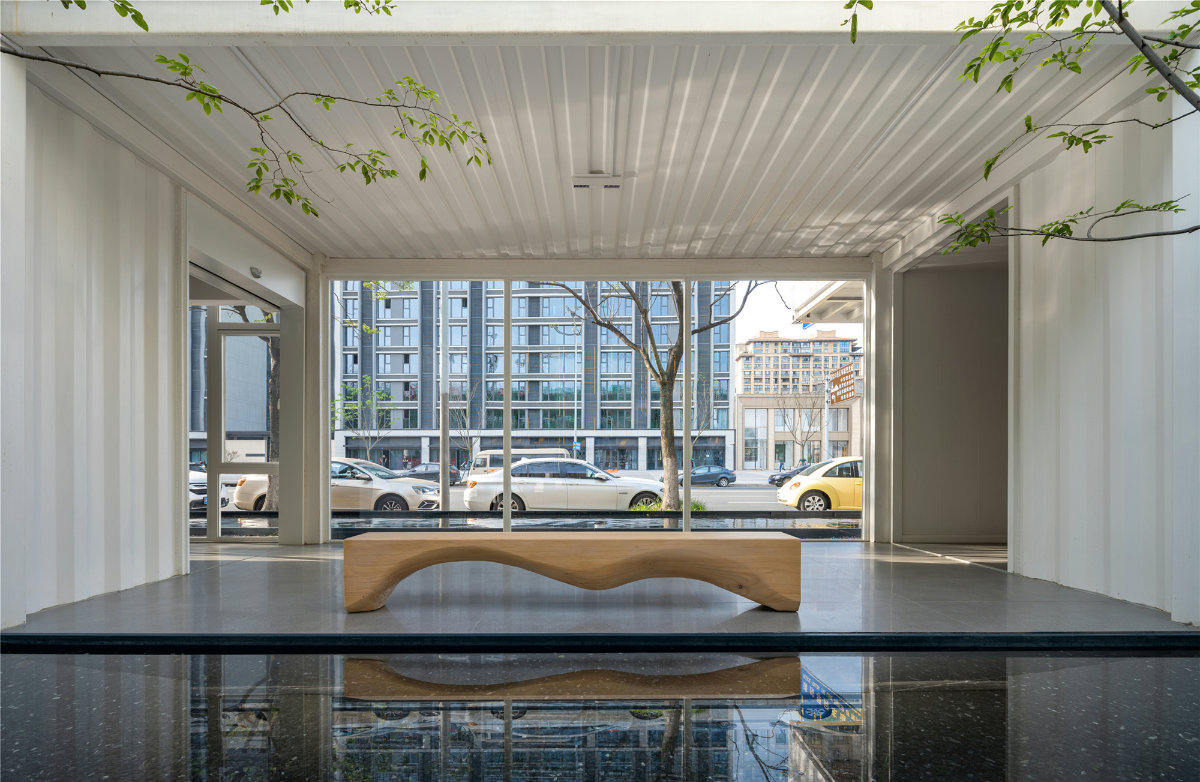 城市里的微景观 · 山外有山丨己十空间设计-22