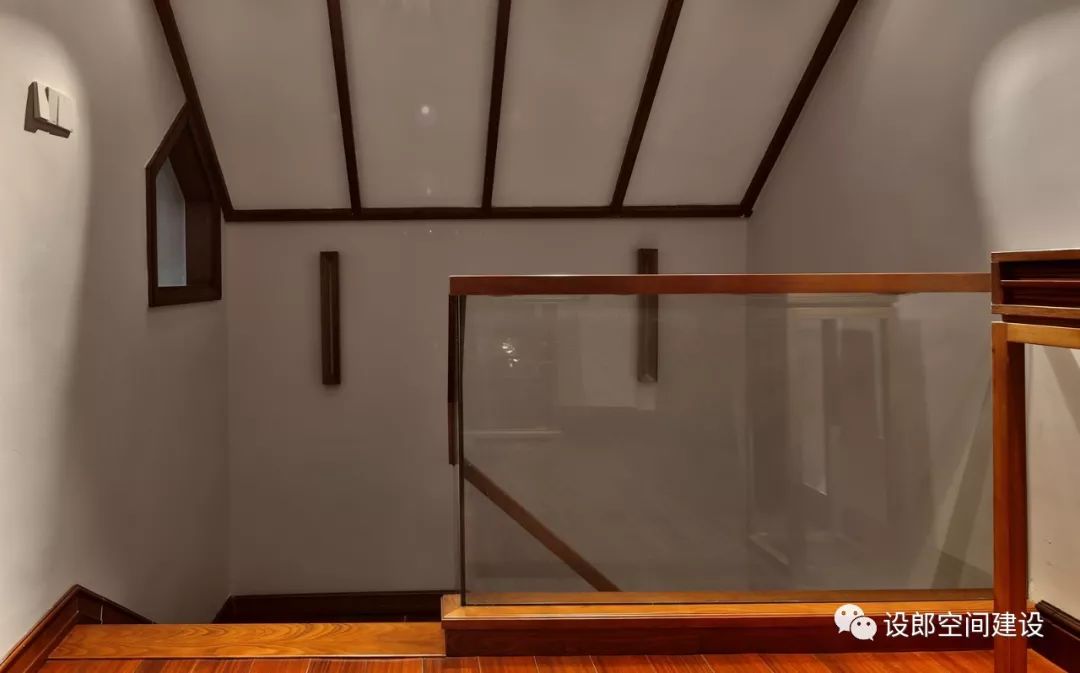 钟式 |  用我们钟意的方式-73