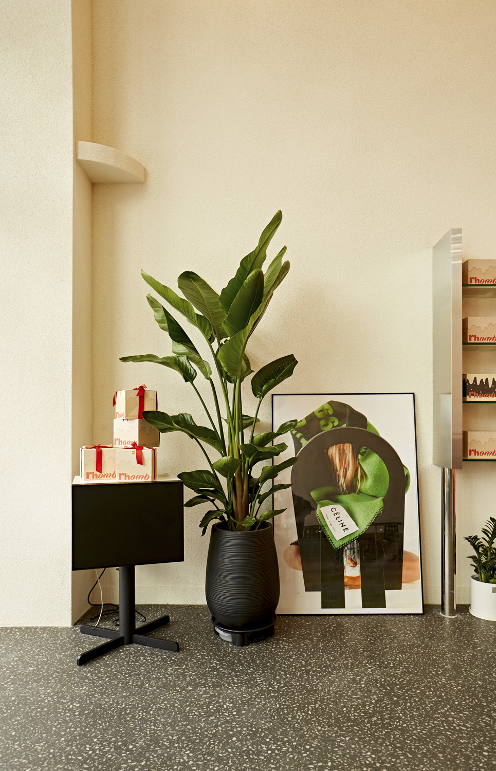 亮黄色糖果屋 | 28 平米小空间的无限可能-12