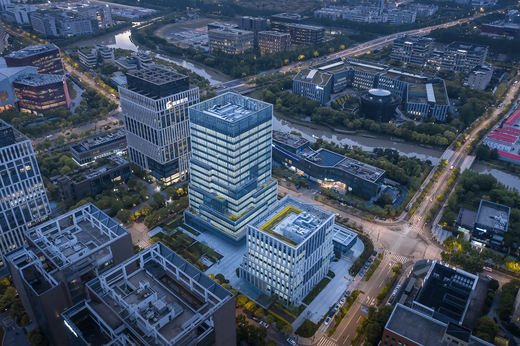 张江人工智能产业创新与服务平台丨中国上海丨致正建筑工作室,大正建筑事务所等-79