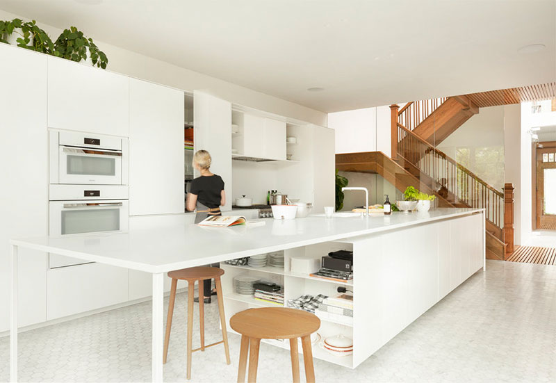 加拿大现代家居 | 木元素与创意后院的完美融合-10