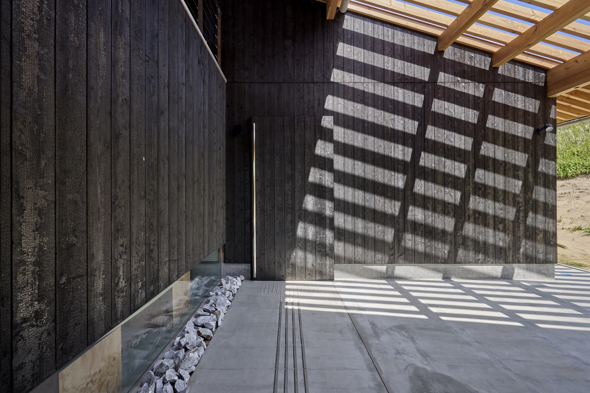 Kugami Terrace Sunset Cafe and Small Gallery / REPLUS Co.,Ltd-27