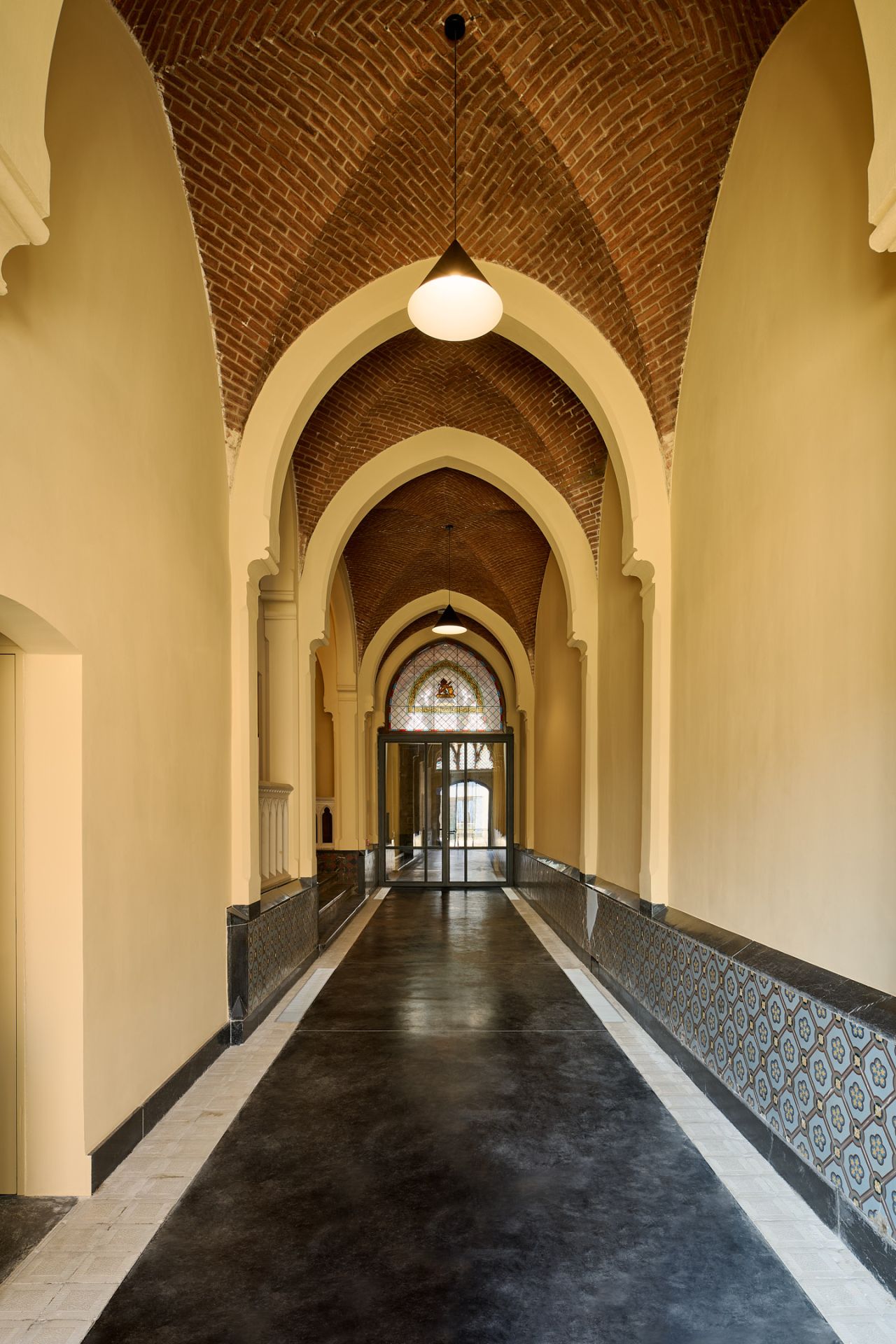 Hotel Dumont改造为文学热点项目丨比利时安特卫普-13