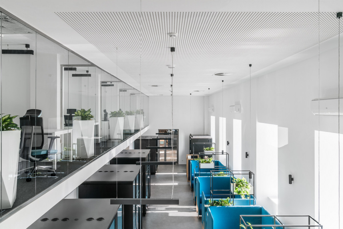 波兰商会智能办公室设计-21