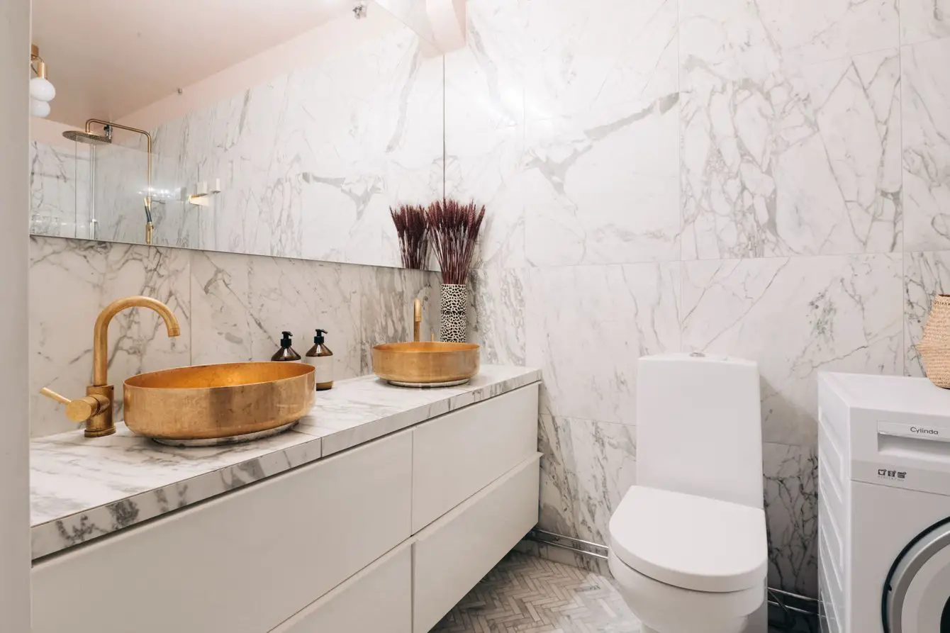 斯德哥尔摩独特设计公寓 | 古典与现代的完美融合-16