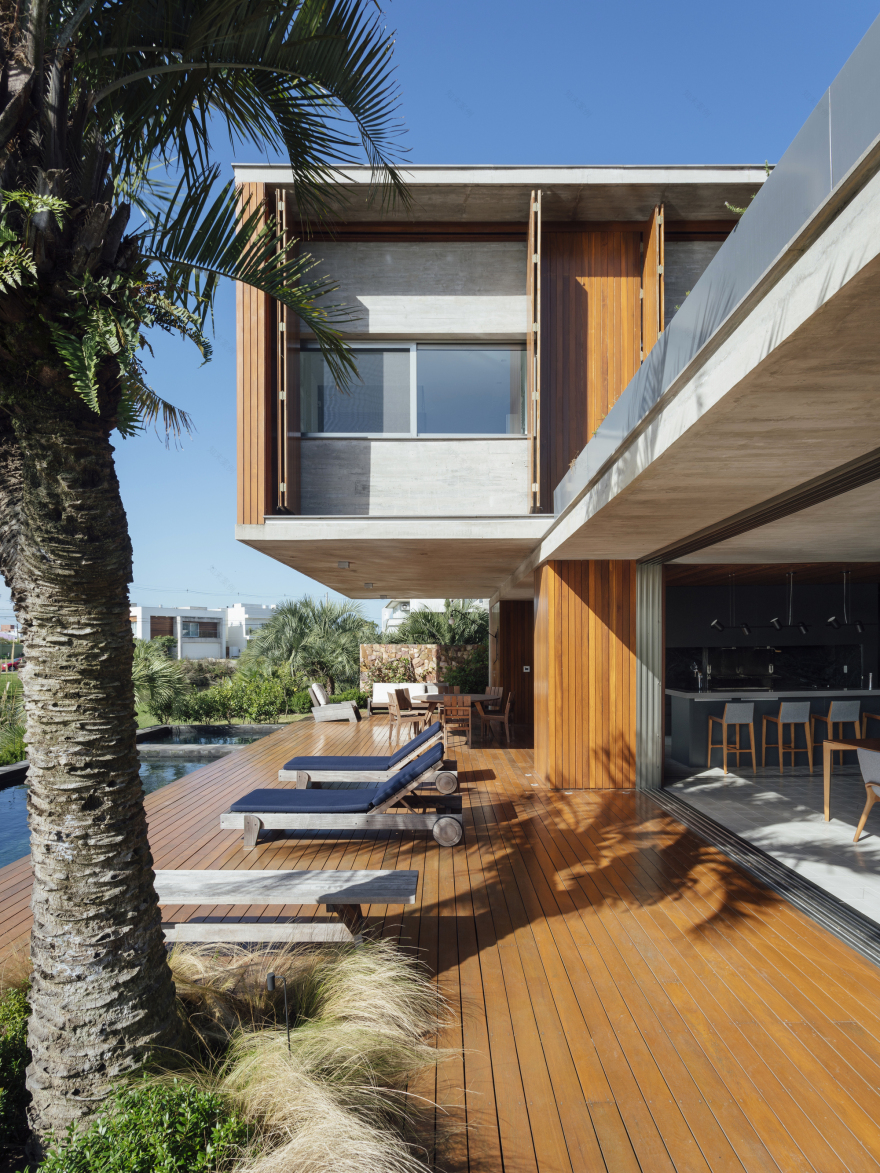 LSG #DM 住宅 | 混凝土棱镜与玻璃空间的互动-10