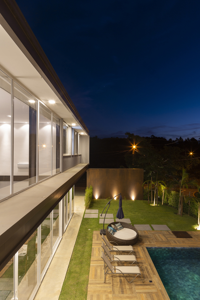 巴西 BT House | 钢构智能玻璃打造室内外一体空间-83