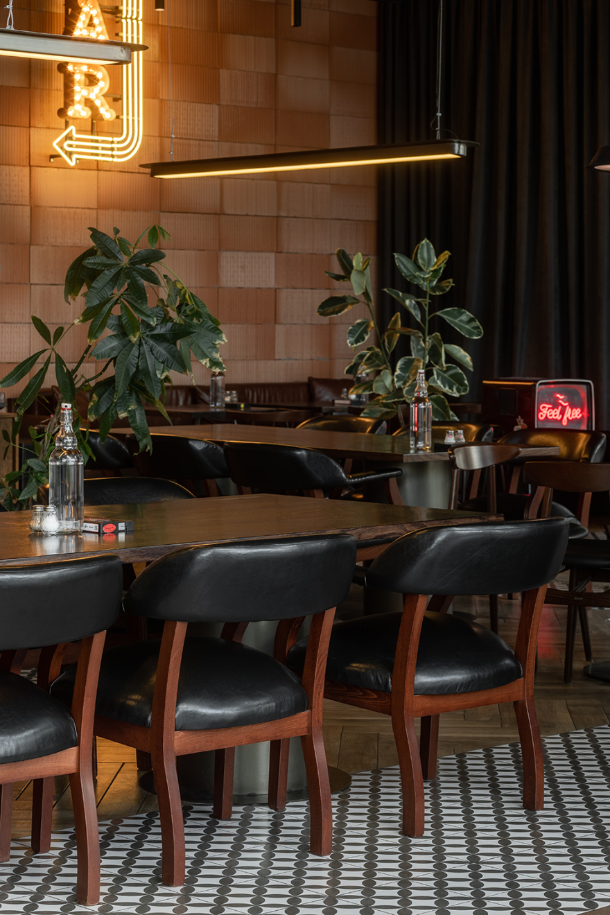 艾米丽布鲁克林披萨餐厅丨乌克兰利沃夫丨BUREAU I KARASHETSKYY ARCHITECTS-11