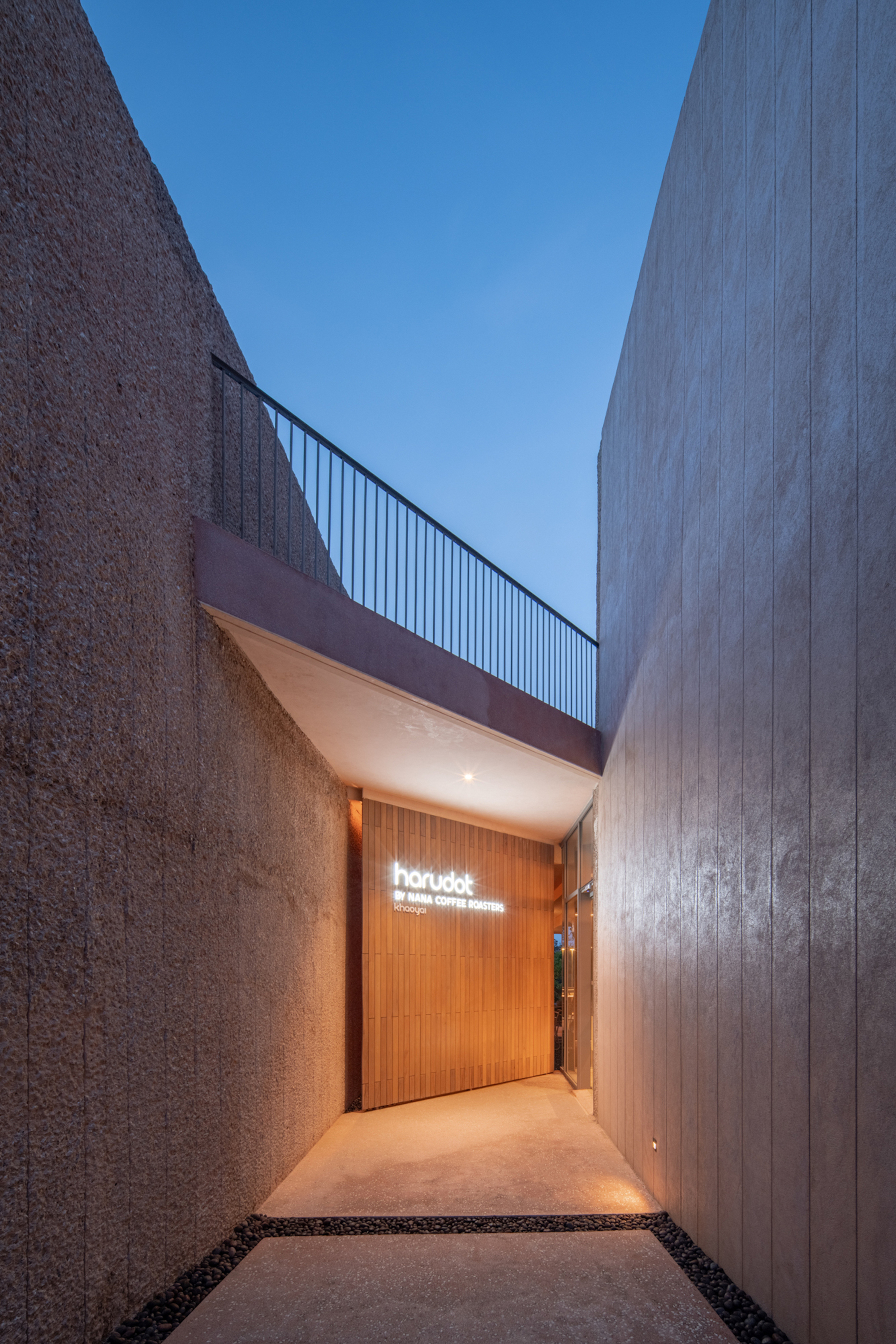 哈鲁多特考艾咖啡馆丨泰国丨IDIN Architects-44