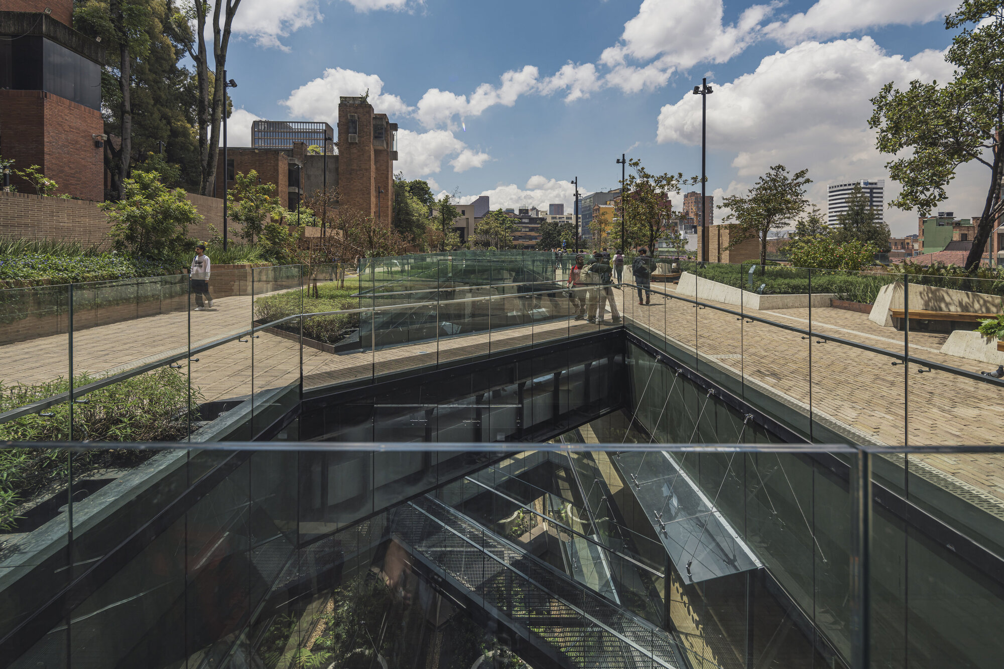 Faculty of Sciences - Pontifical Xavierian University / taller de arquitectura de bogotá-31