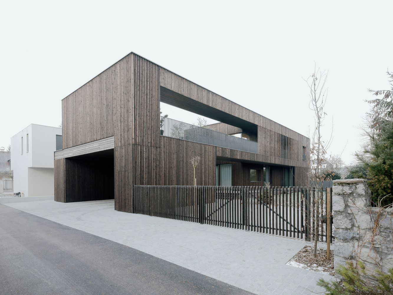 Catwalk House（卢布尔雅那抗过敏房屋）丨斯洛文尼亚丨OFIS Arhitekti-0