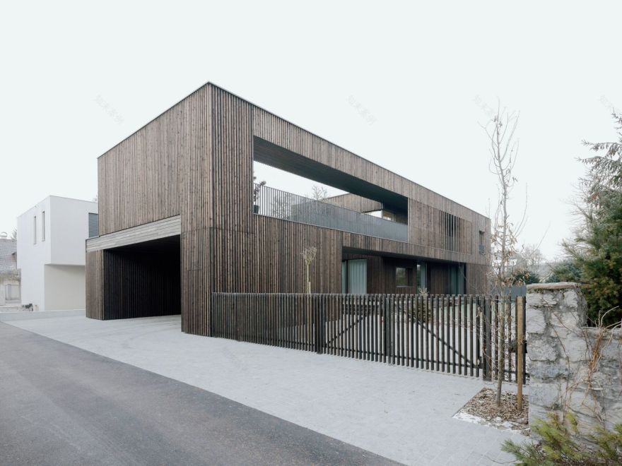 Catwalk House(卢布尔雅那抗过敏房屋)丨斯洛文尼亚丨OFIS Arhitekti-0