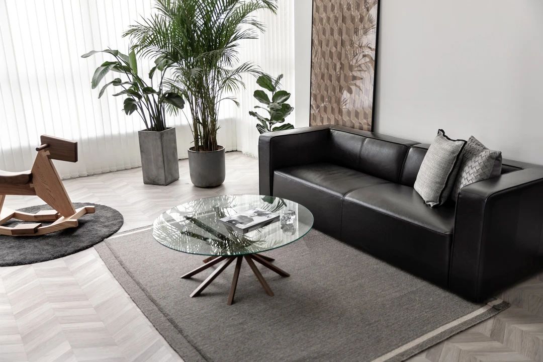 军人夫妻的硬朗现代轻工业风之家-3