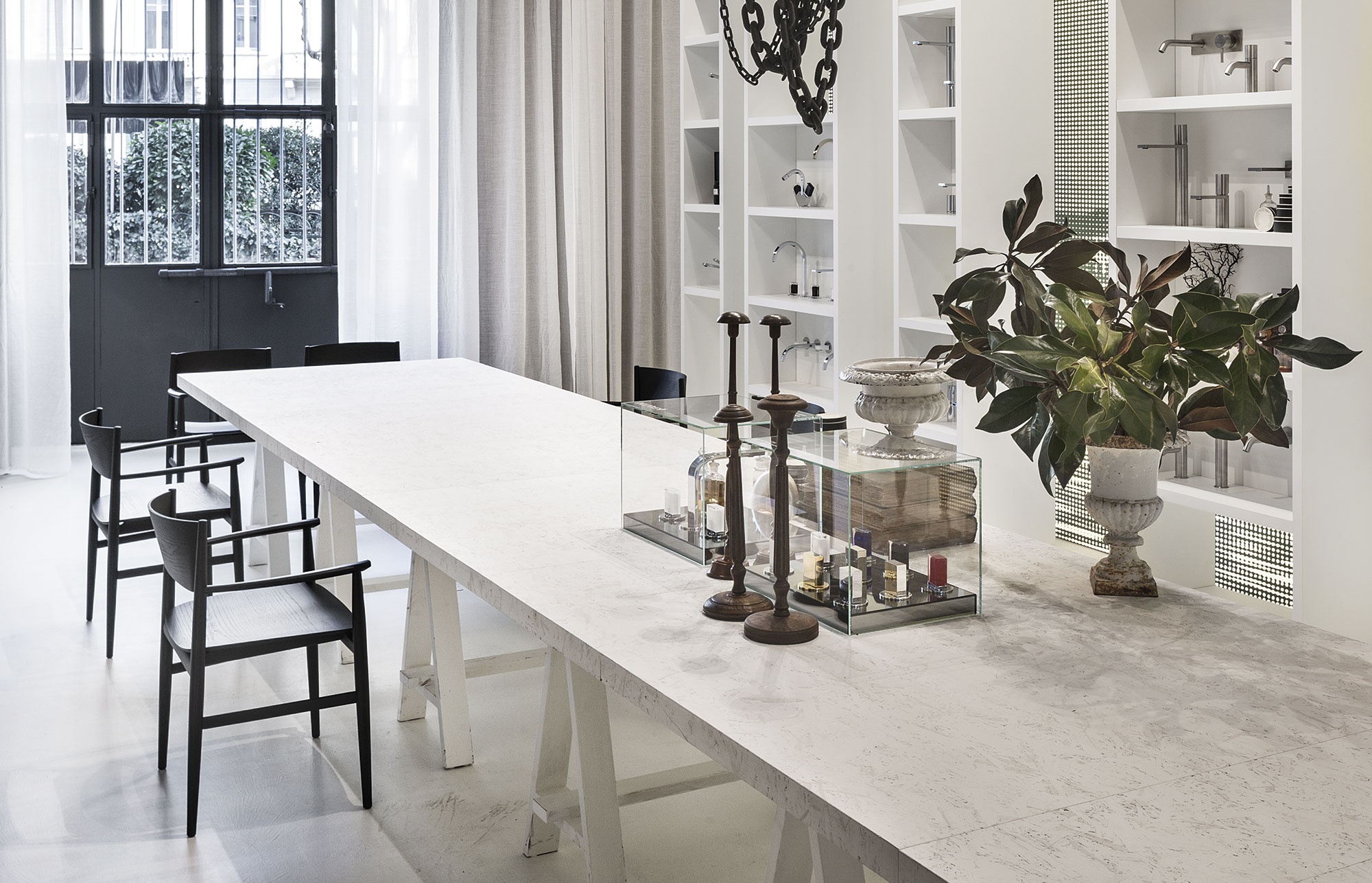 Fantini _ Showroom  Piero Lissoni-2