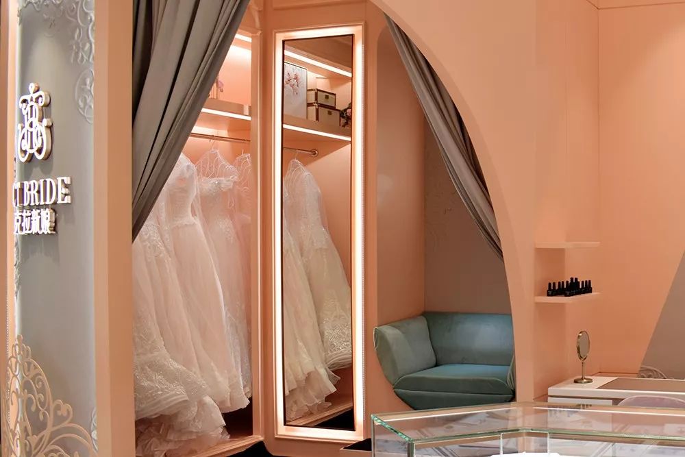 湖南克拉新娘真爱珠宝店,浪漫马车元素诠释爱情真谛-37