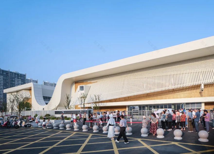 体块丰富的教学综合体:上海世外教育附属相城高新区实验小学-42