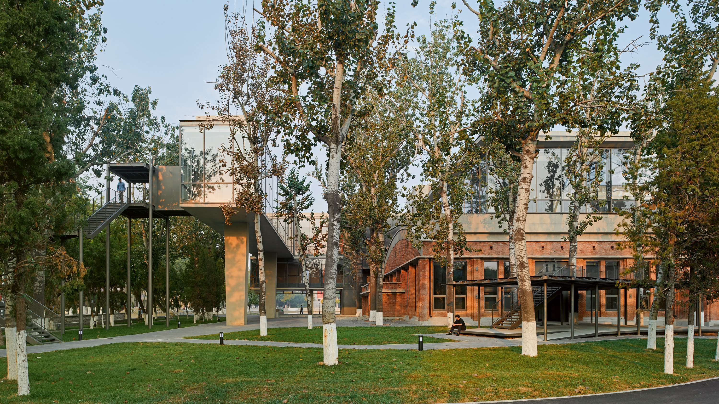 南开大学海冰中心 | 历史校园中的现代空间-0