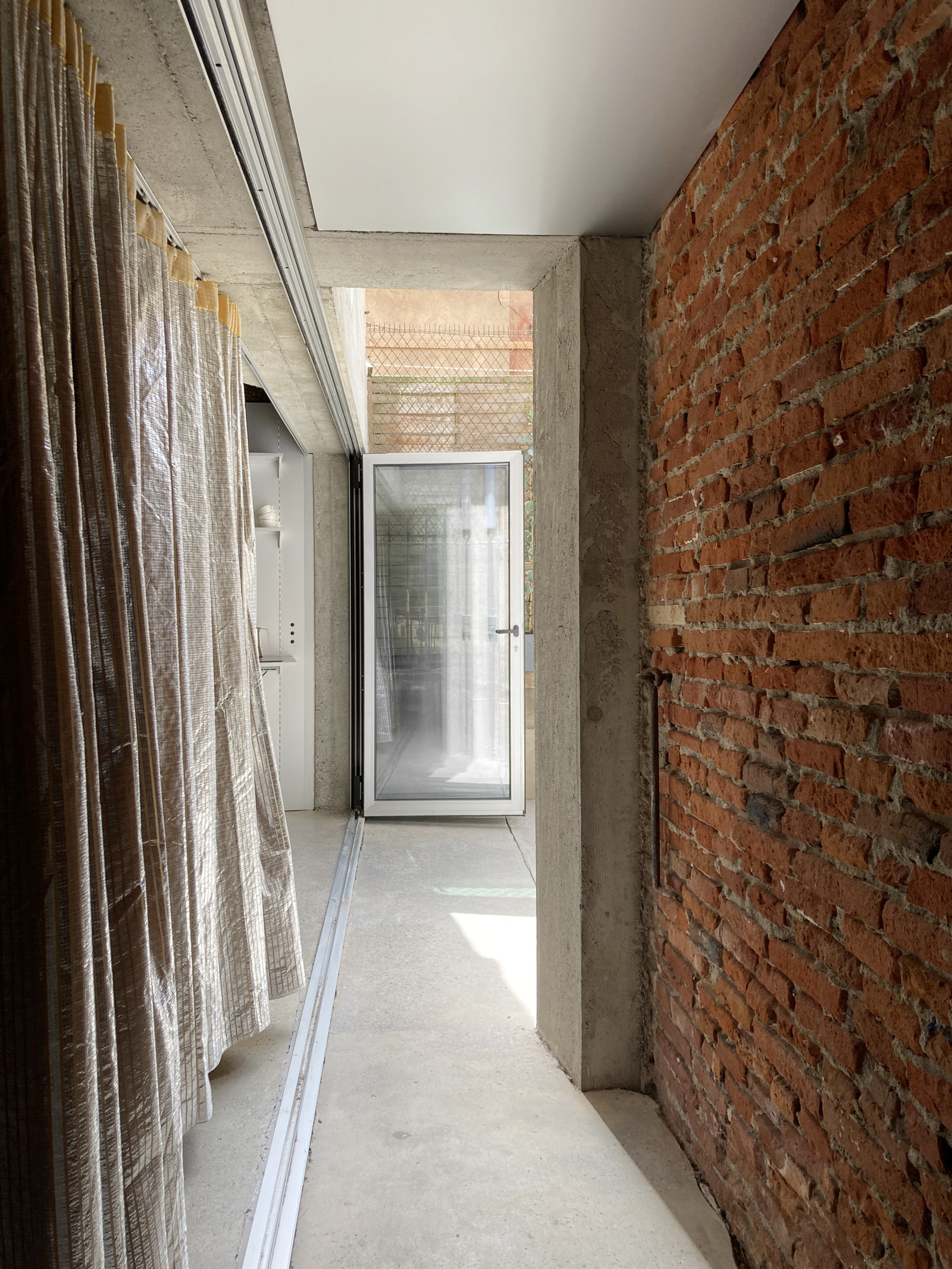 奇幻窗帘 · 塑造建筑空间的魔法师丨Yellowtrace-19