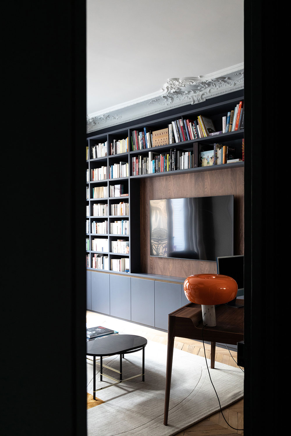 巴黎中心哈斯曼建筑优雅公寓设计-25