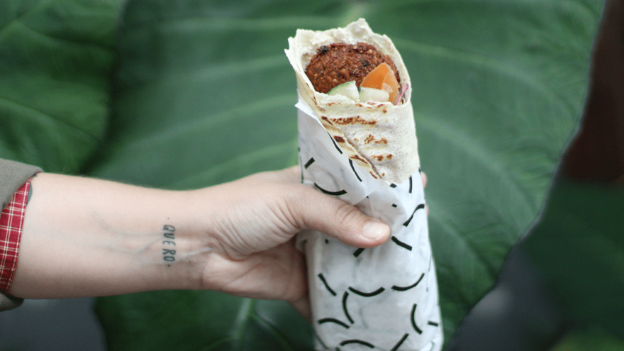 小而美的 Pitico 餐厅,视觉与标识的完美融合-5