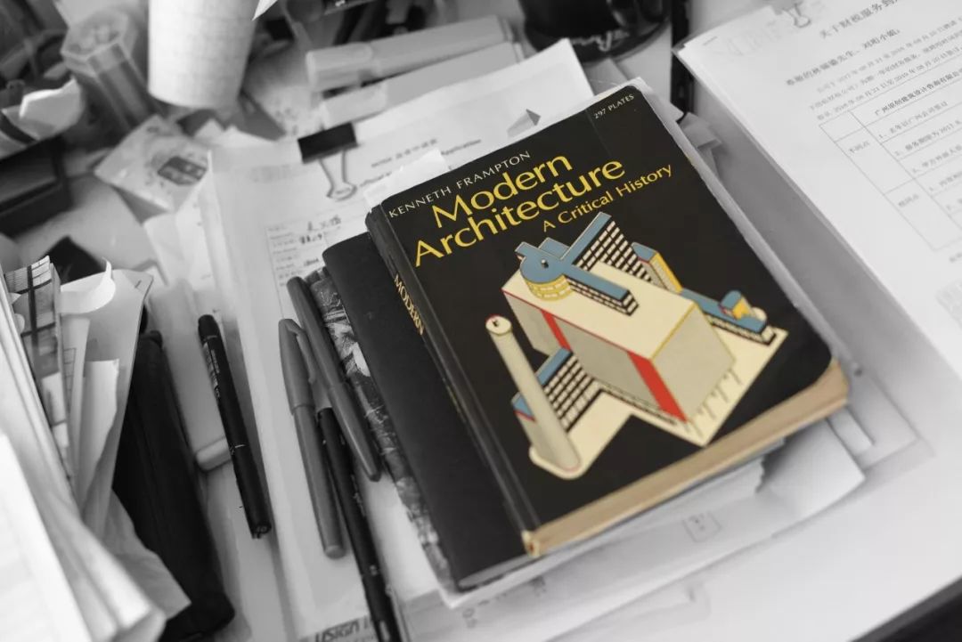 刘珩的办公室 | 多彩、混乱与安全感-21