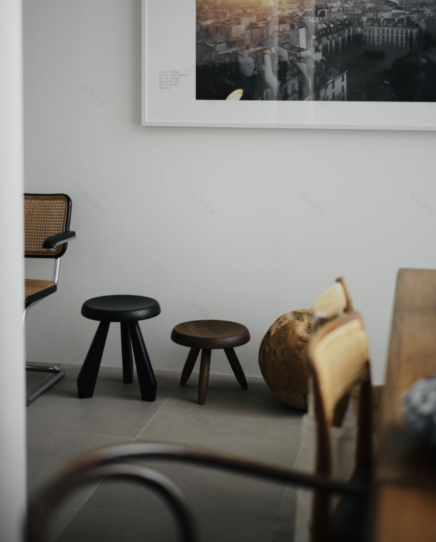 矮凳收藏达人的家居艺术丨中国上海丨容集品牌管理(上海)有限公司-8