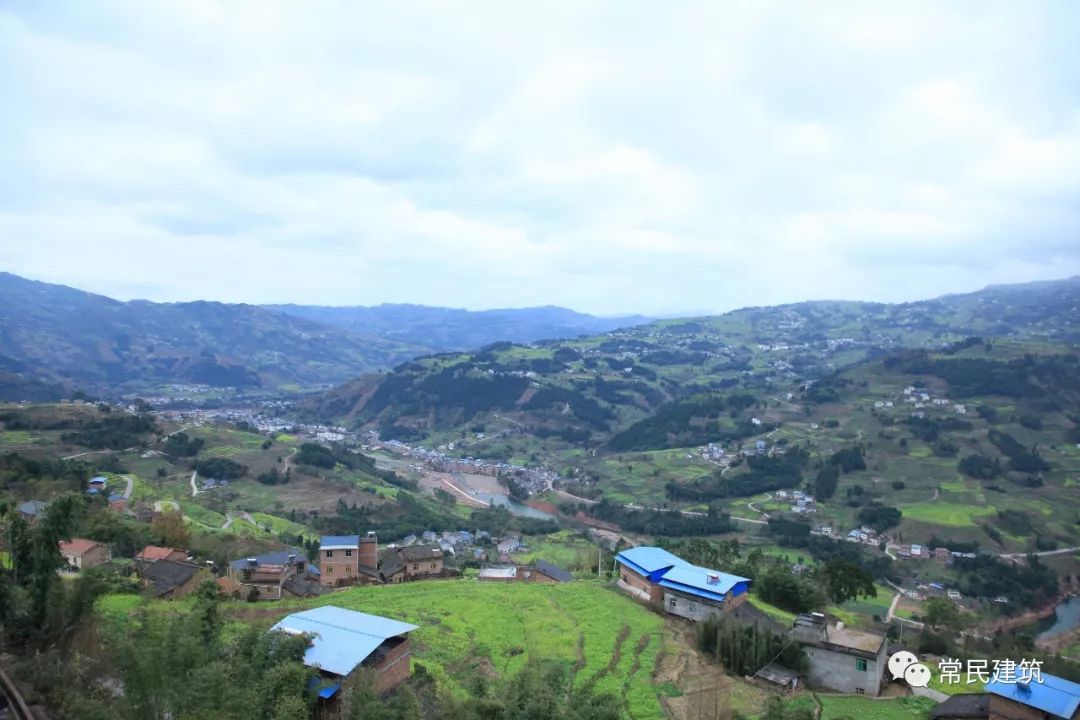 大凉山彝族新村落的"文曲"幼儿园-4