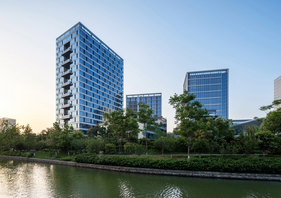 新浪智慧网谷产业园区丨中国杭州丨SEA东南设计-11