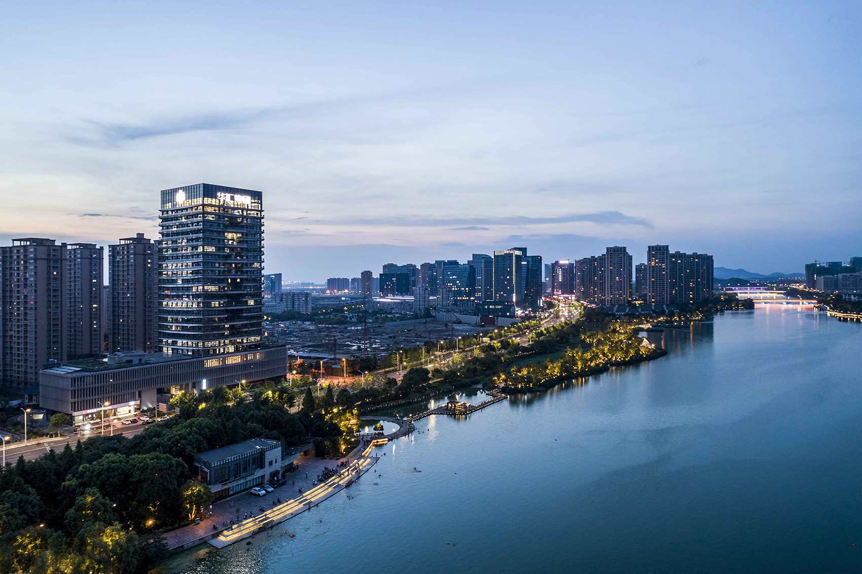 绍兴华汇科研设计中心丨中国绍兴丨华汇集团｜伍维设计工作室-35