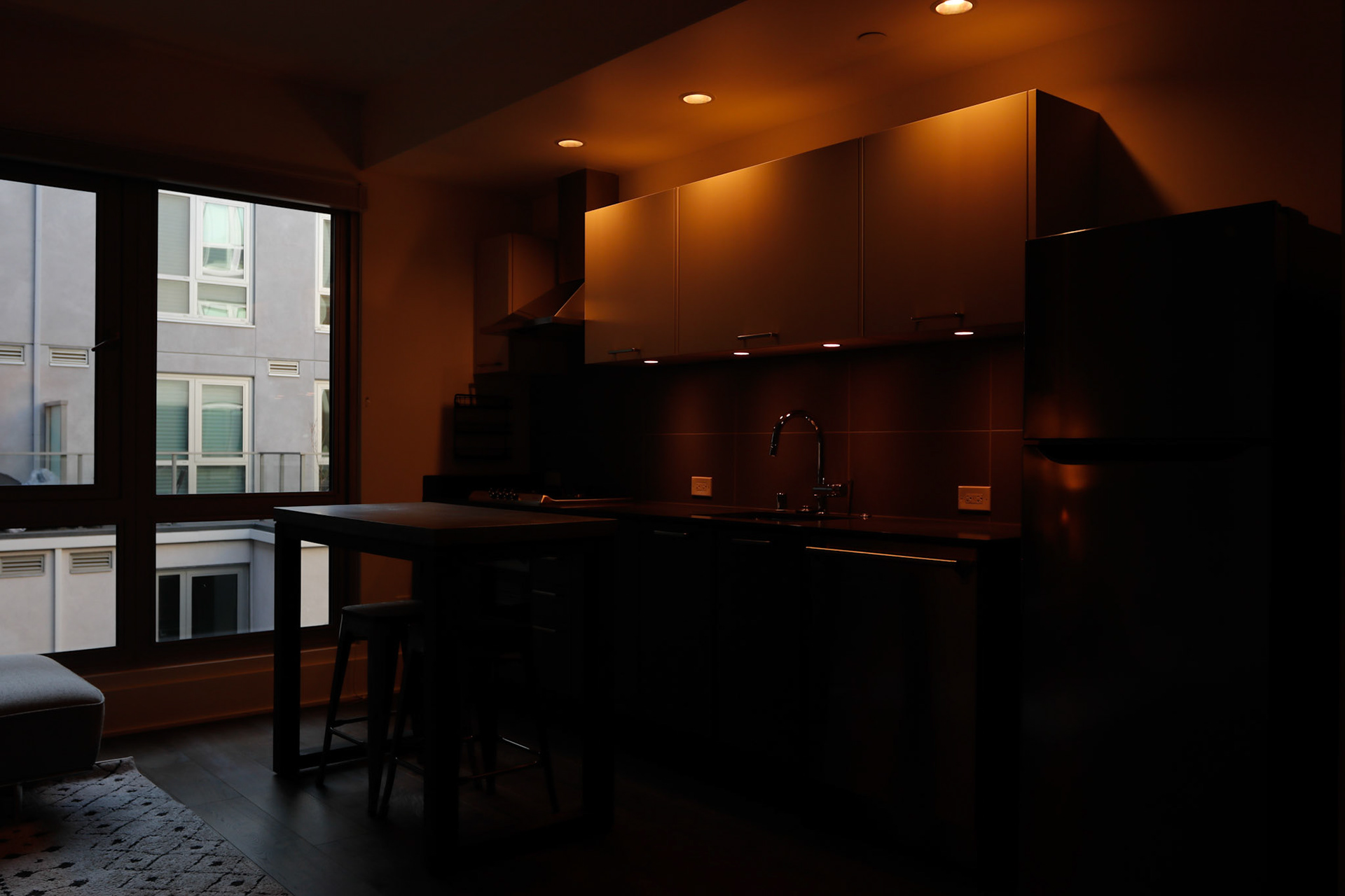 Market St, SF. 94103. AEB 5 Brackets-19