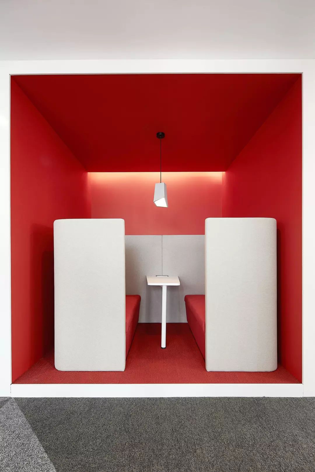 南极电商总部 | 高效协作与创意激发的办公空间-29