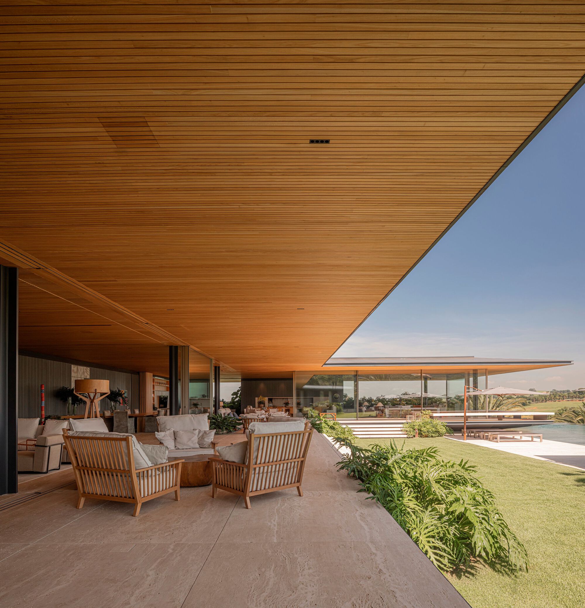 RDJ Residence / Jacobsen Arquitetura-14