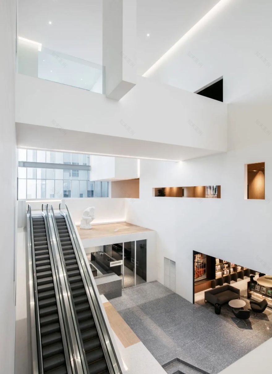 韩国 WGNB 设计公司打造“年度工作室”-85