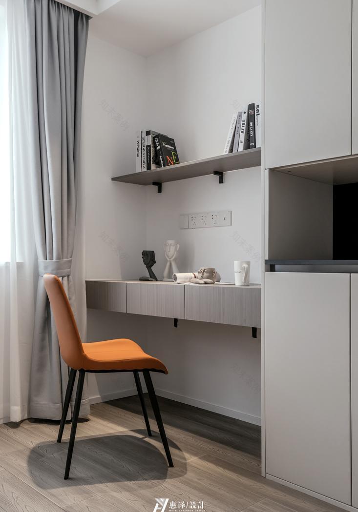 平层高级黑白灰+暖橙色室内设计丨惠译设计工作室-22
