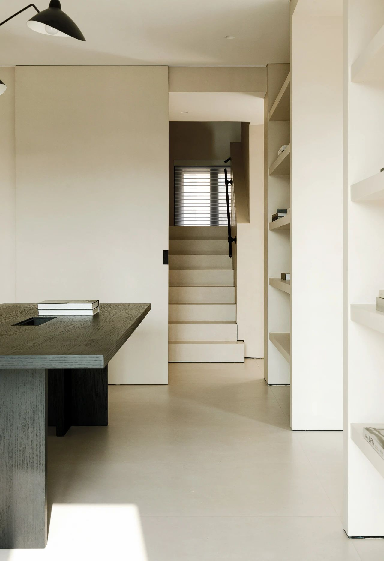 WF 宅纯净感简约复式丨中国河南丨MOOI TIMELESS 建筑室内设计事务所-17