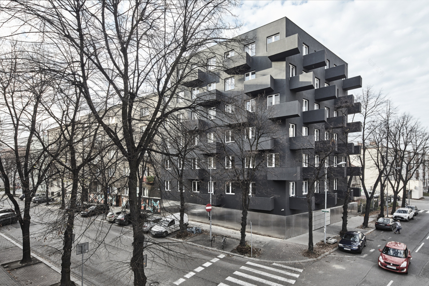 波兰 Katowice 市中心的“反向建筑”-11