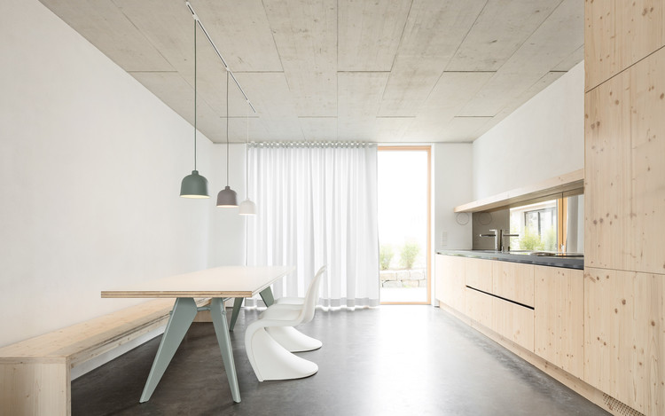 德国斯图加特“雷姆斯塔尔· 奎伦”独立住宅-7