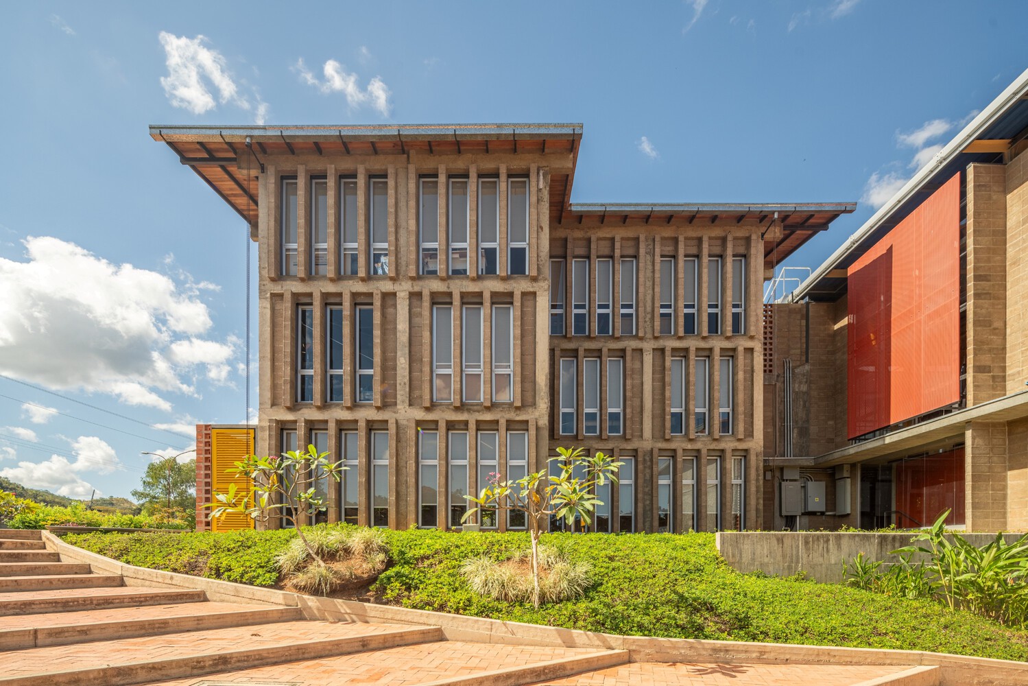 委内瑞拉 Alcaraván Technological 办公楼丨卡洛斯·安东尼奥·佩雷斯·埃尔南德斯-9