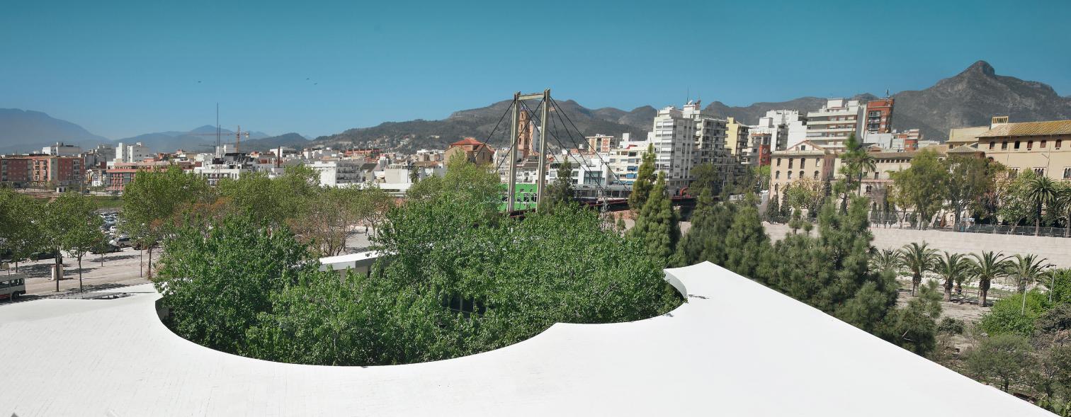 绿意盎然的儿童创意园 | 西班牙 Gandía 幼儿园-13