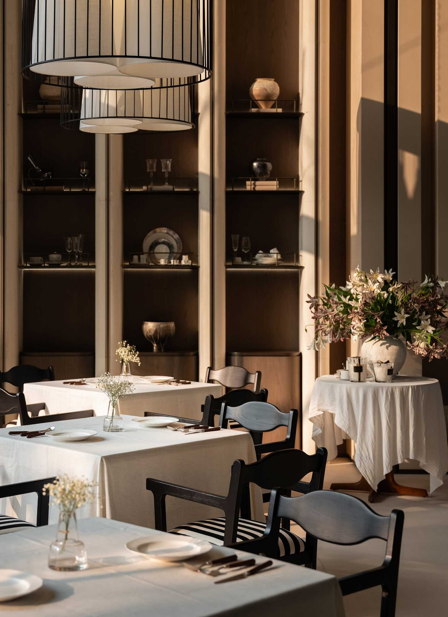 麓湖·观澜架空层丨中国成都丨千寻设计,万华同人艺社,万华室内设计中心,锐度设计-30