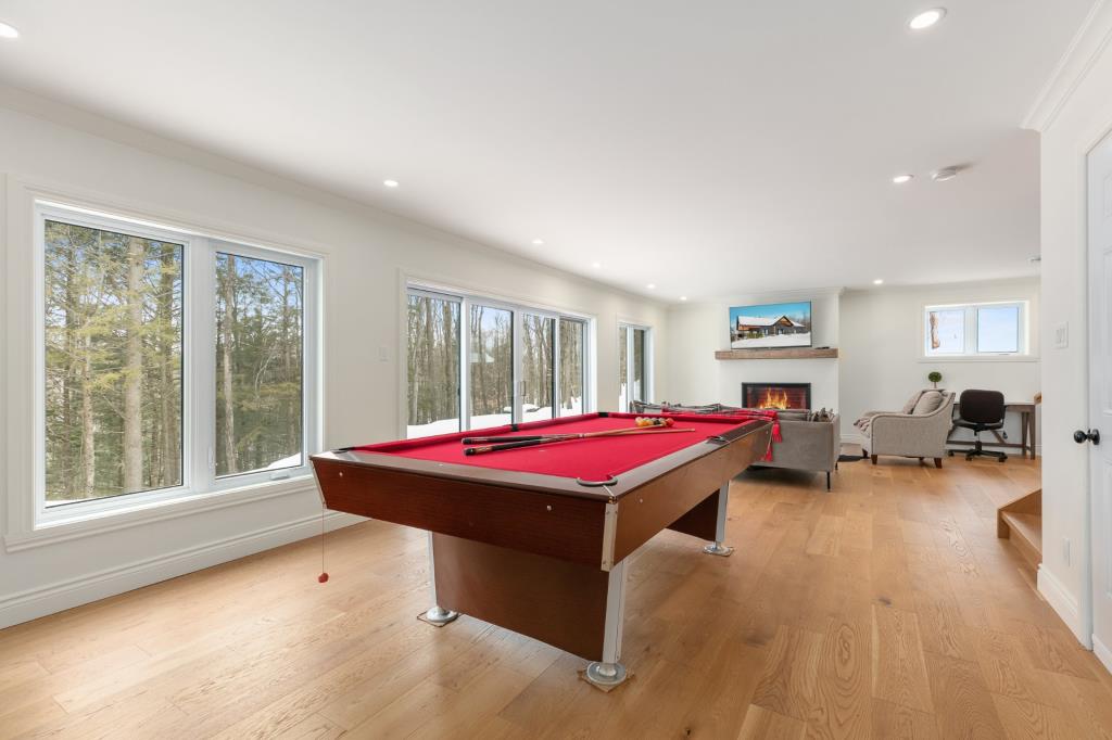 LacBrome地区农舍风格新住宅丨加拿大魁北克丨Joli Joli Design-30