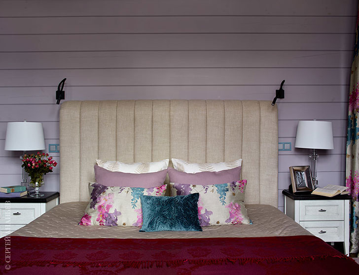 俄罗斯大户型木屋 | 色彩斑斓的家庭乐园-12