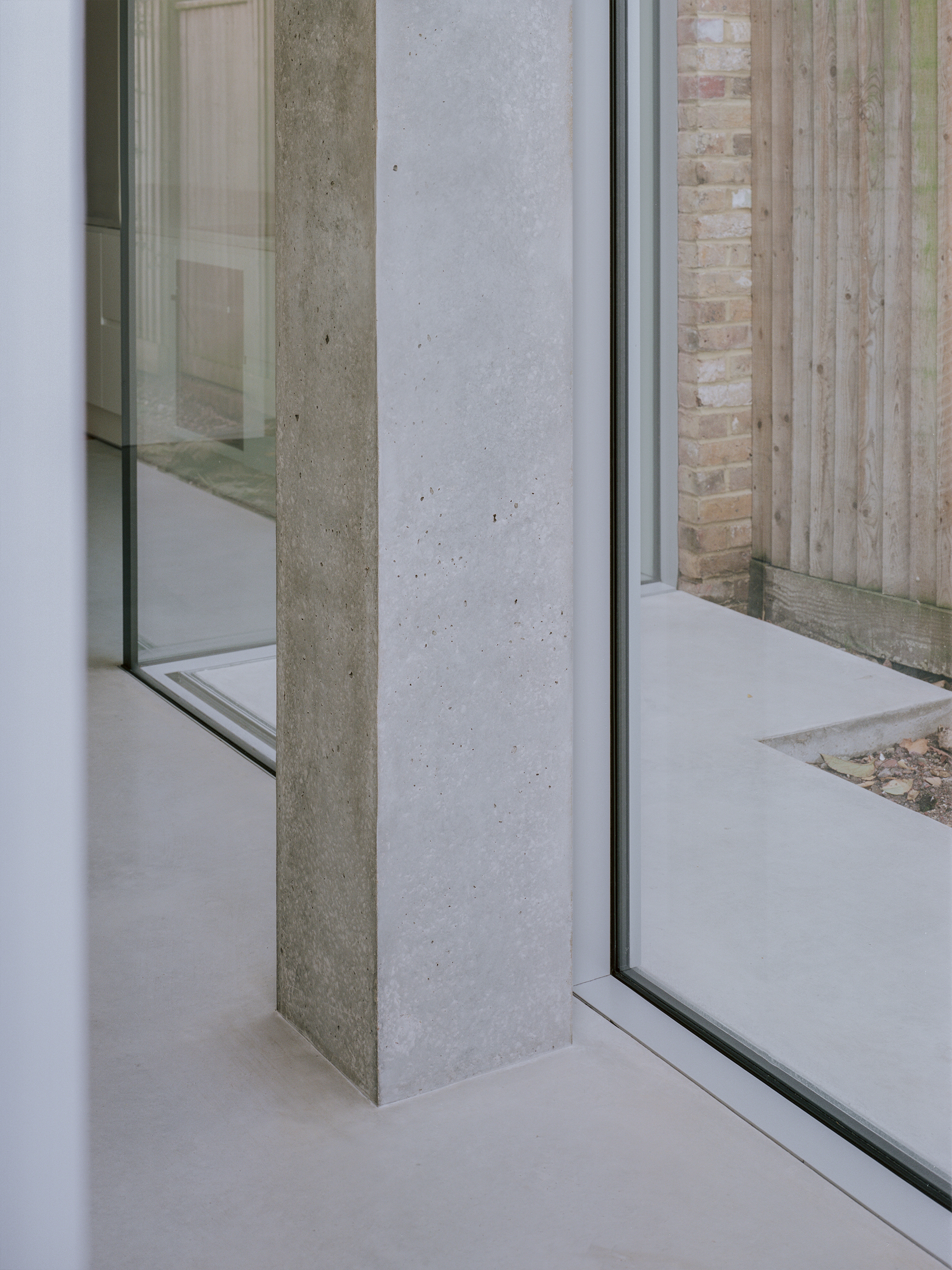 独柱屋丨英国丨Jonathan Burlow-15