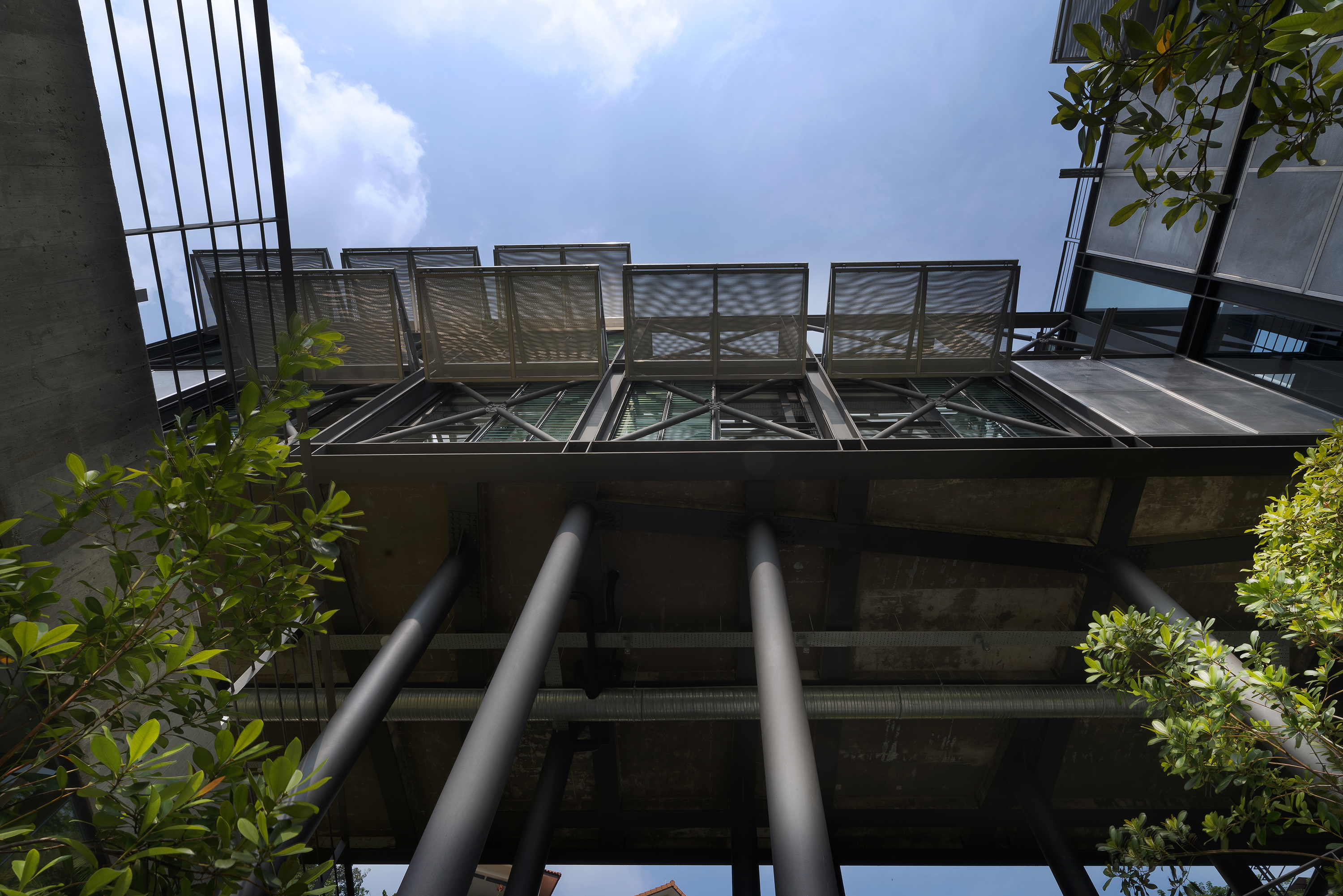 Cantilever House | Design Unit Sdn Bhd-30