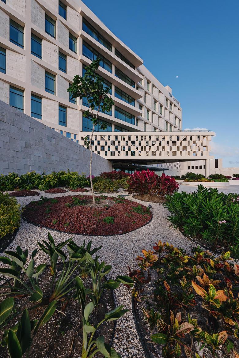 Duarte Aznar Arquitectos丨Hotel NH Cancún Aeropuerto丨Mexico-10