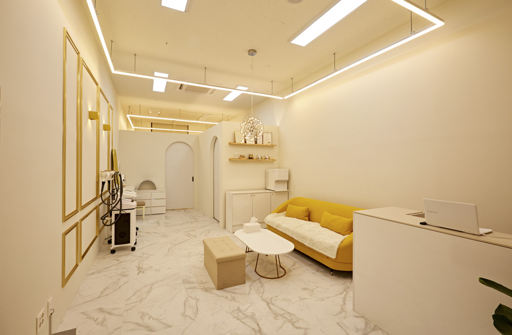 高级灰的优雅 | 13 平米小空间的精致室内设计-3