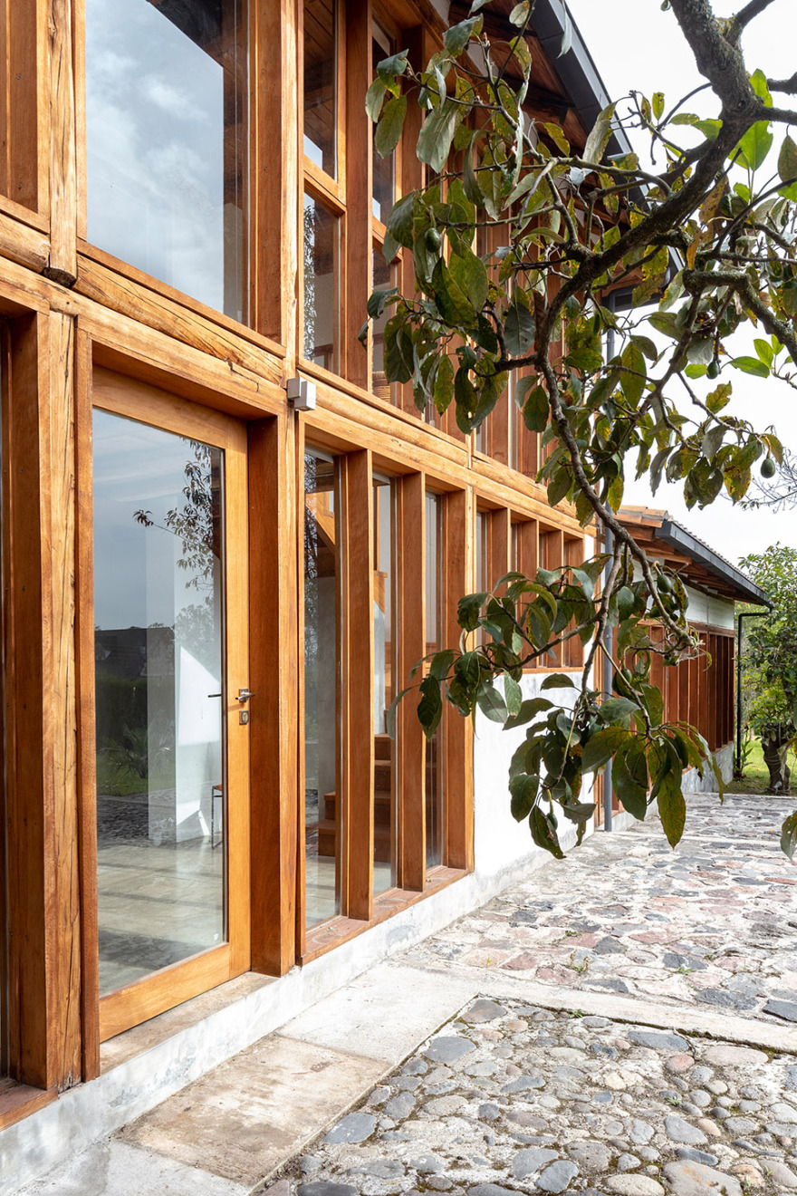 Avocados 住宅,厄瓜多尔 / JORGE RAMON GIACOMETTI-10