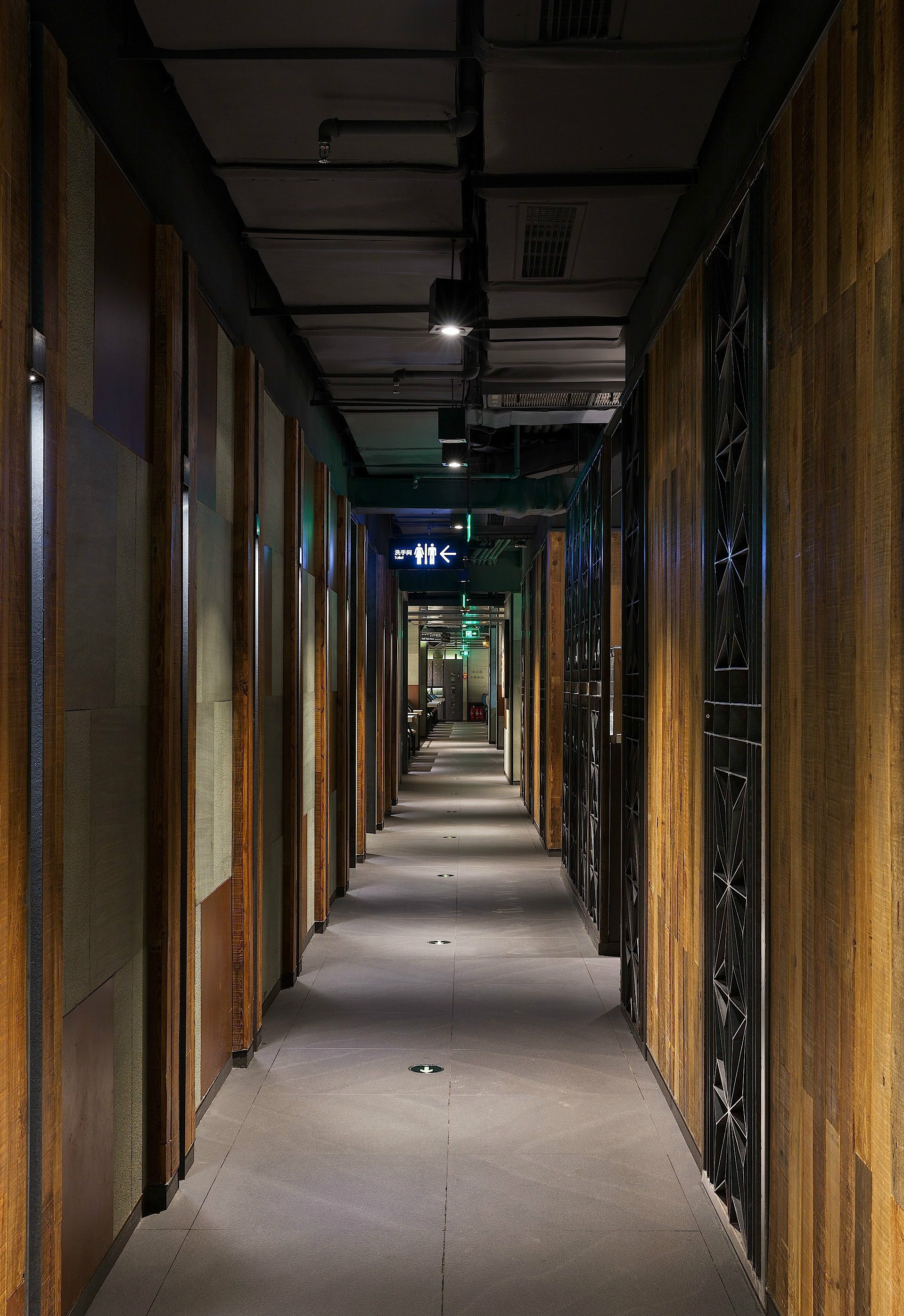 胡俊峰设计  海底捞火锅餐厅-12