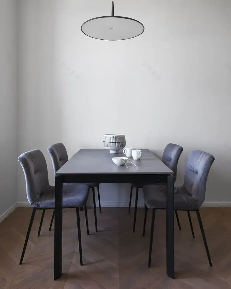 巴黎风尚 · 哈萨克斯坦的优雅家庭公寓-12